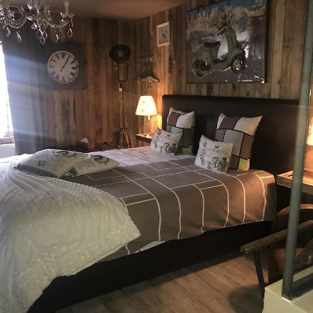 Hotel Le Relais De Chassepierre Zewnętrze zdjęcie