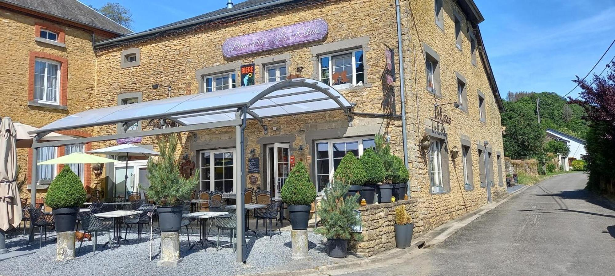 Hotel Le Relais De Chassepierre Zewnętrze zdjęcie