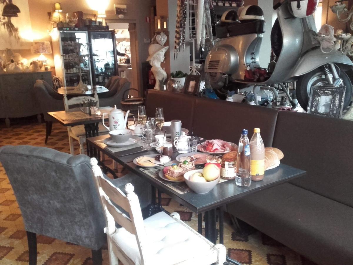 Hotel Le Relais De Chassepierre Zewnętrze zdjęcie